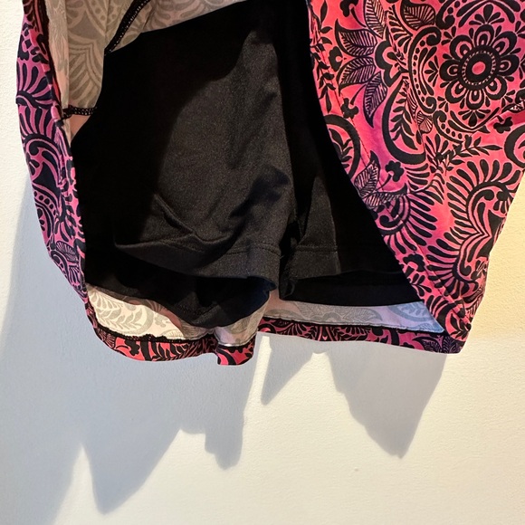 Track & Field Children's Lightweight Printed Skort size 9-10(girls) - Picture 4 of 7